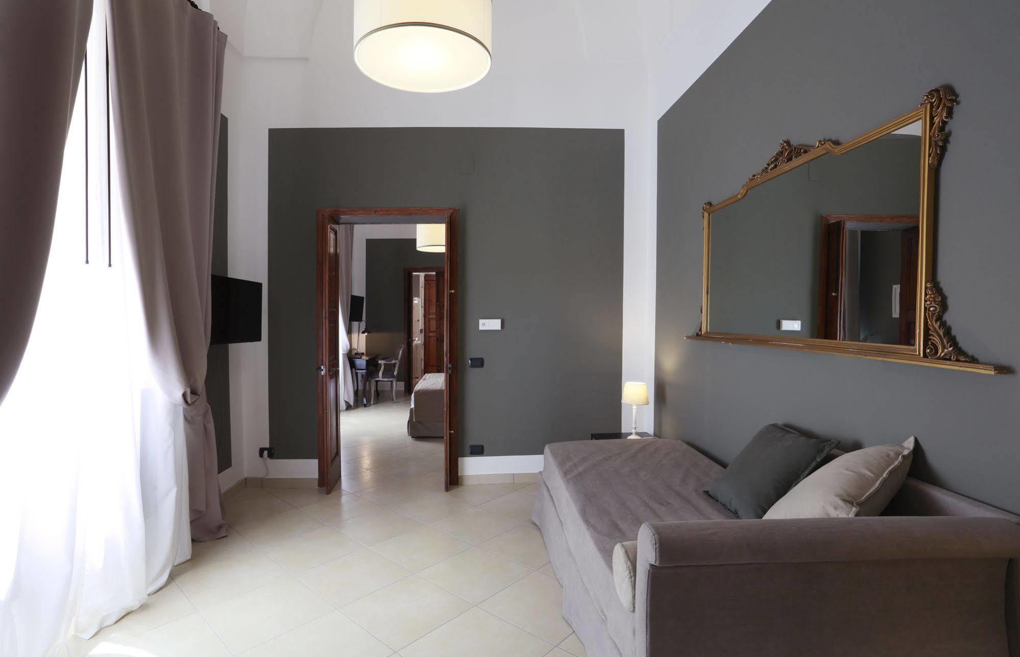Santa Marta Suites & Apartments Lecce Dış mekan fotoğraf