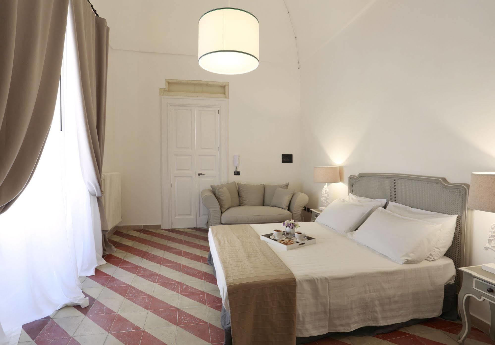 Santa Marta Suites & Apartments Lecce Dış mekan fotoğraf