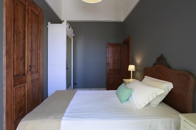 Santa Marta Suites & Apartments Lecce Dış mekan fotoğraf